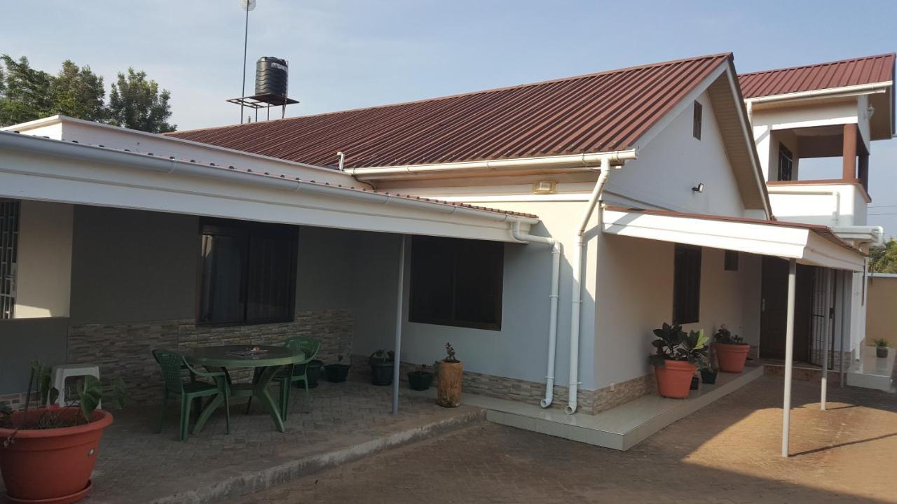 Kilimanjaro Lyimo's Country House2 Moshi Bagian luar foto